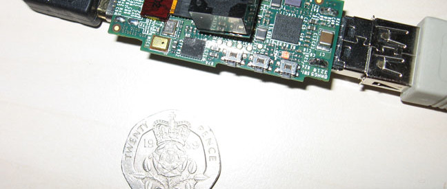 Un ordinateur dans une clé USB