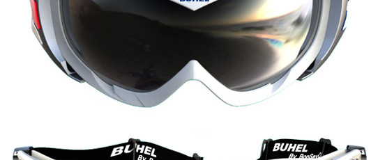 Lunettes de ski avec un micro dans le nez