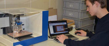 Zelf printen maken met de Elektor PCB Prototyper