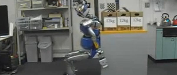 HRP-2, le premier robot déménageur