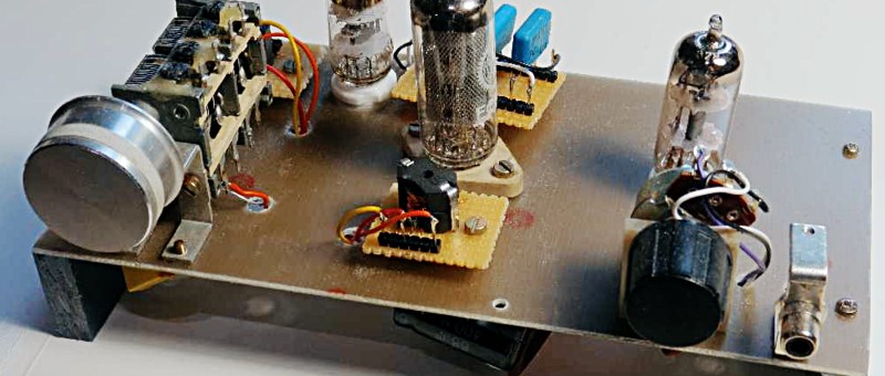 générateur sinusoïdal accordable à tubes