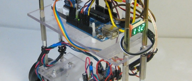 BalBot: Ein selbstbalancierender Roboter