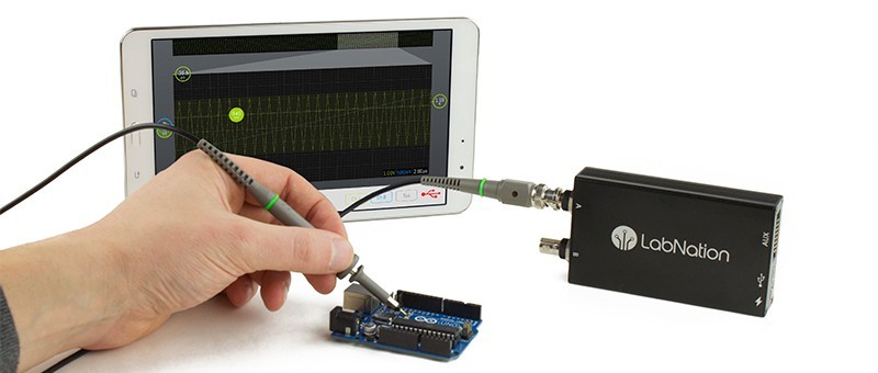 SmartScope, oscilloscope USB, analyseur logique et générateur de signaux