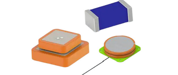 Antennes céramique GNSS multibandes