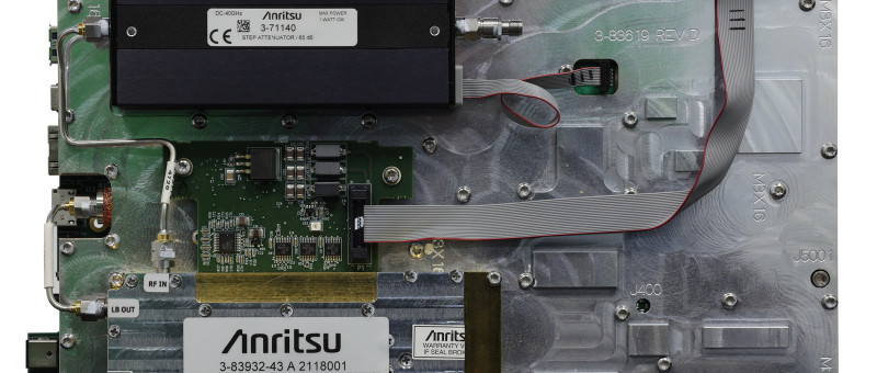 Module moniteur de spectre micro-ondes autonome MS27200A pour une analyse RF avancée