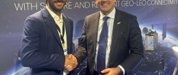 AKAR : Skynopy et Eutelsat unissent leurs forces pour une connectivité satellite en temps réel