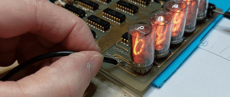 Repurposing a HP5221B frequency counter as a nixie clock
