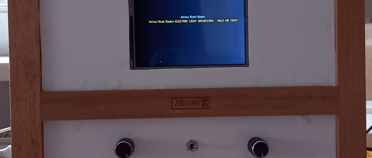ESP32 WROOM web radio – mp3 player easy control
