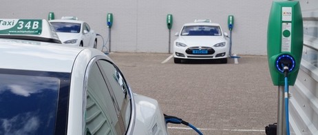 Intelligente laadstroomverdeler voor elektrische auto's