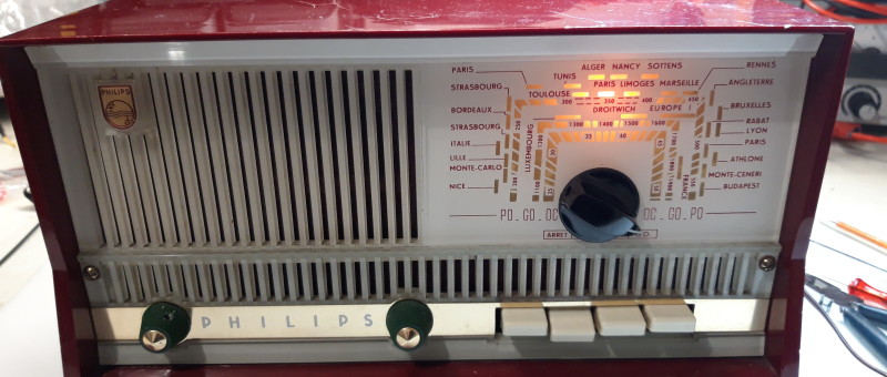 Maak van een buizenradio een tijdmachine