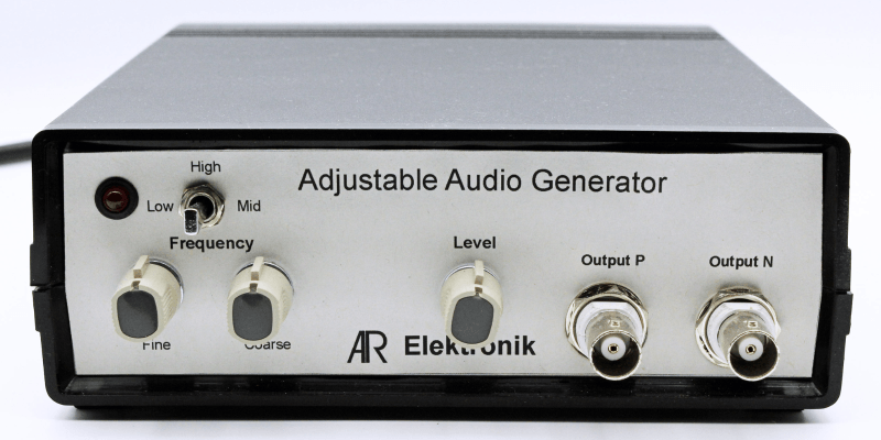 Audio Frequency Generator: A DIY, High-Performance Analog