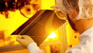 Organic Solar Film adds Tint and Power