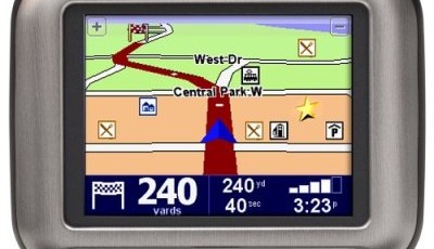 Energy Efficient GPS Sensing with Cloud Offloading