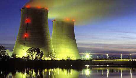 Nuclear Power and Justice between Generations: A Moral Analysis of Fuel Cycles