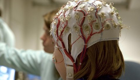 An EEG chip for home monitoring