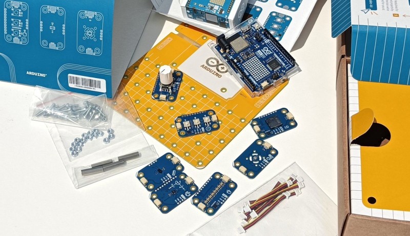 Plug and Make Kit – A New Way of Doing Arduino