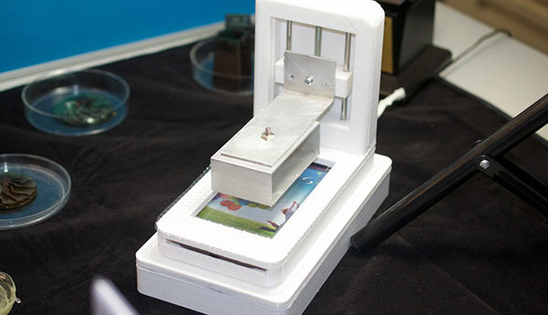 You'll soon be 3D-printing.... with your smartphone!