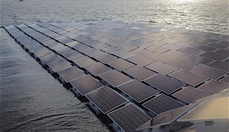 Made in the UK: largest floating solar array in the world