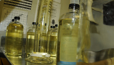Laboratory for biofuel. Image: US Navy - public domain. 