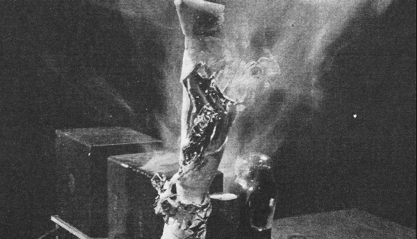 Exploding electolytic can capacitor (Radio News, 1947)