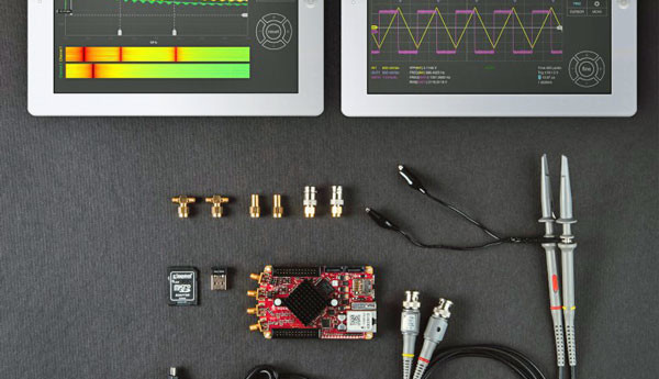 Le kit Calibrated Diagnostic du Red Pitaya.