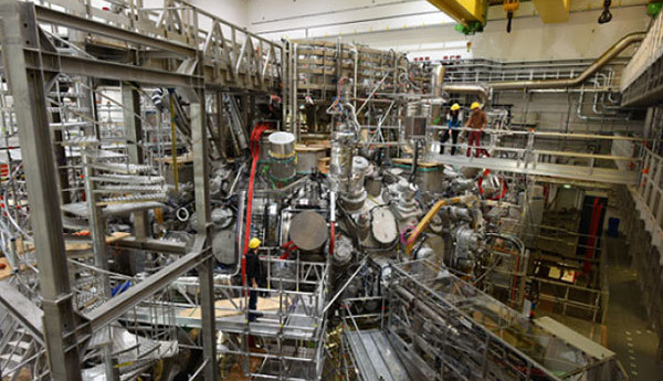 Le Wendelstein 7-X (W7X), le réacteur de fusion nucléaire des chercheurs de l’Institut Max-Planck.