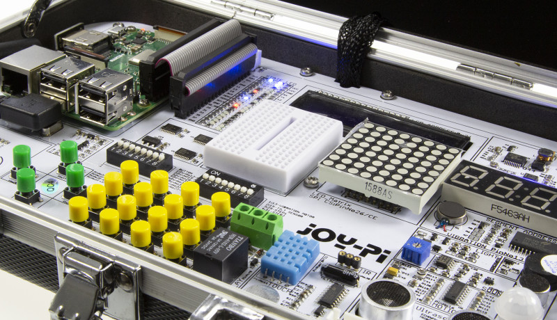 Joy-Pi: Une malette d'expérimentation pour le Raspberry Pi