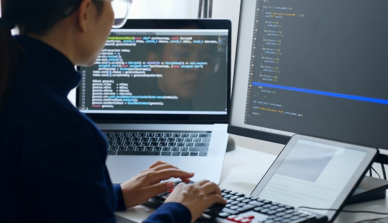 Tests logiciels ou vérification formelle – l’importance décisive de la preuve mathématique