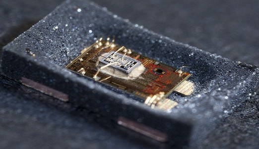 MEMS-resonator vervangt kwartskristal
