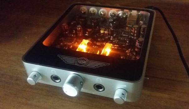 Kickstarter: 2 x 50 W Desktop Valve Amplifier