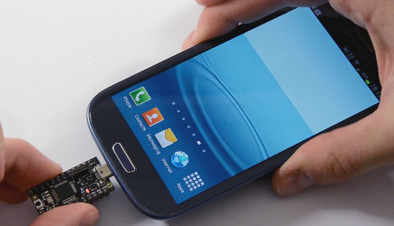 USB2GO: A Tiny Android Development Board | Elektor Magazine