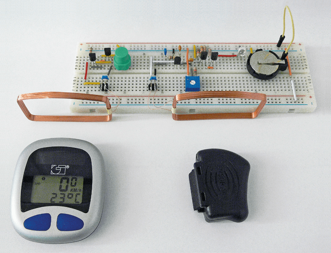 Thanks to the highlyintegrated receiver chip thecomplete circuit fits on aprototyping plug board.