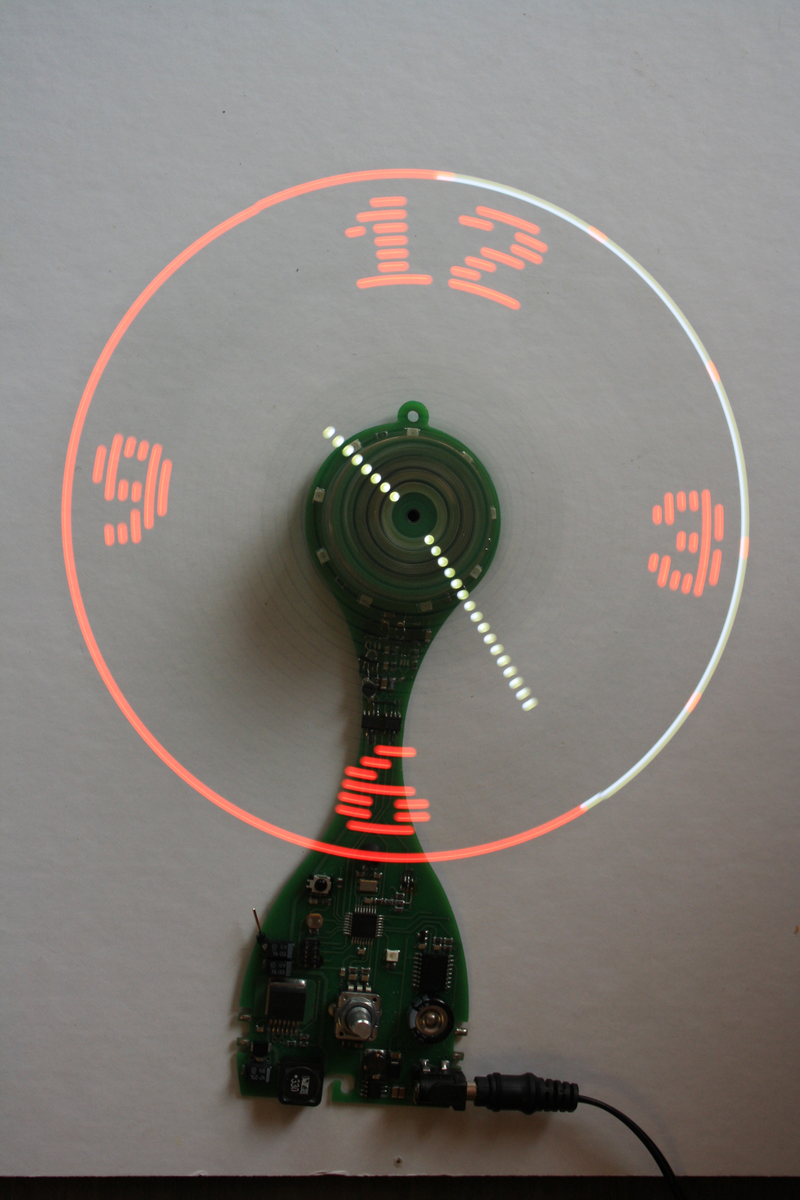 Highend propeller clock [120732] Elektor LABS Elektor Magazine