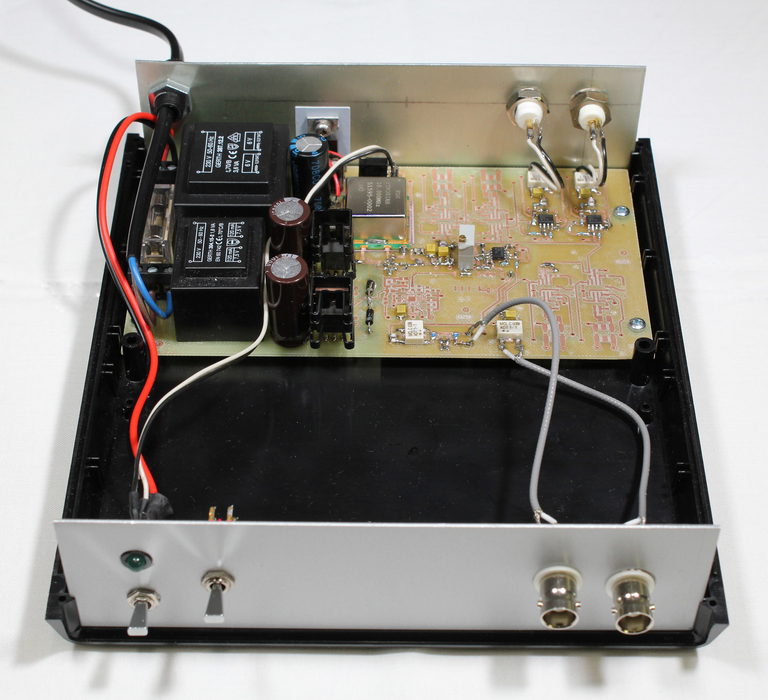 10-MHz-Referenzgenerator