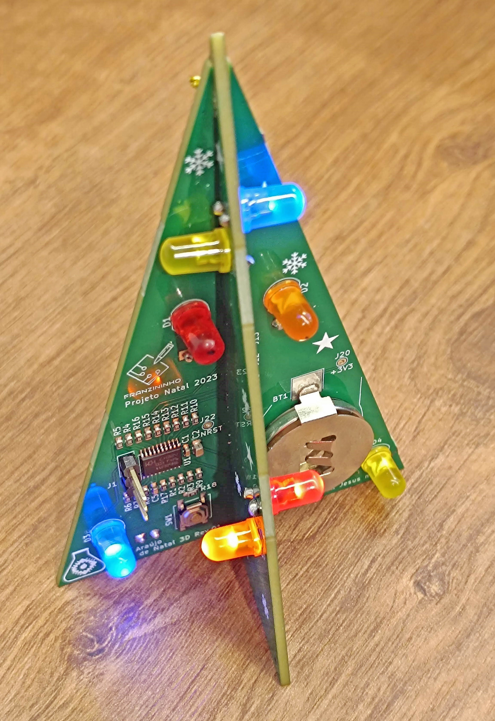 Feliz Natal: 3D-Weihnachtsbaum