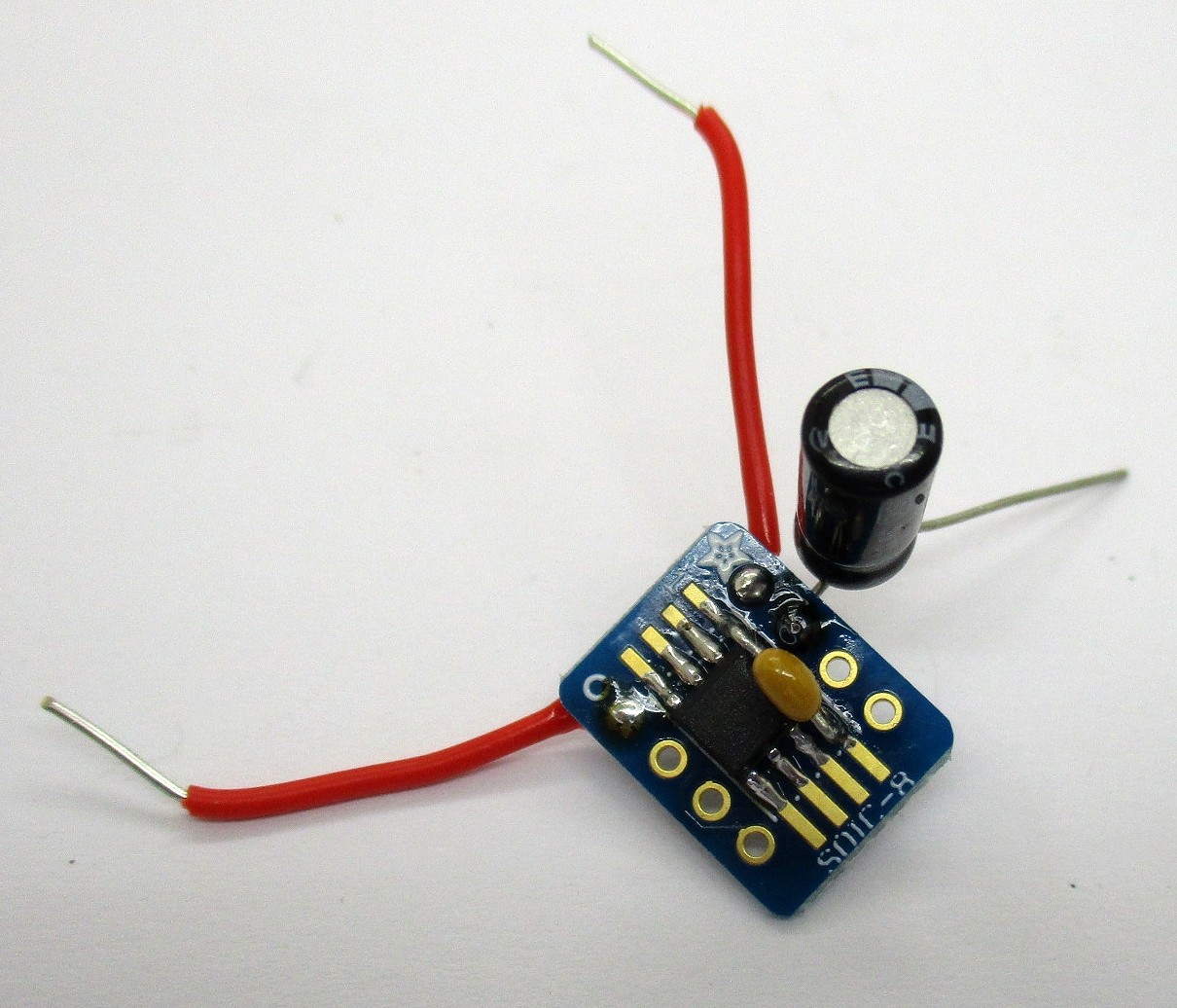 Geigen-Stimmgerät mit ATtiny202