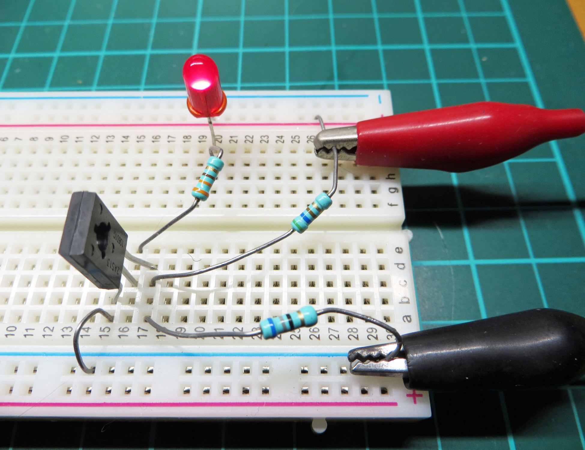 indicateur de surchauffe à thyristor