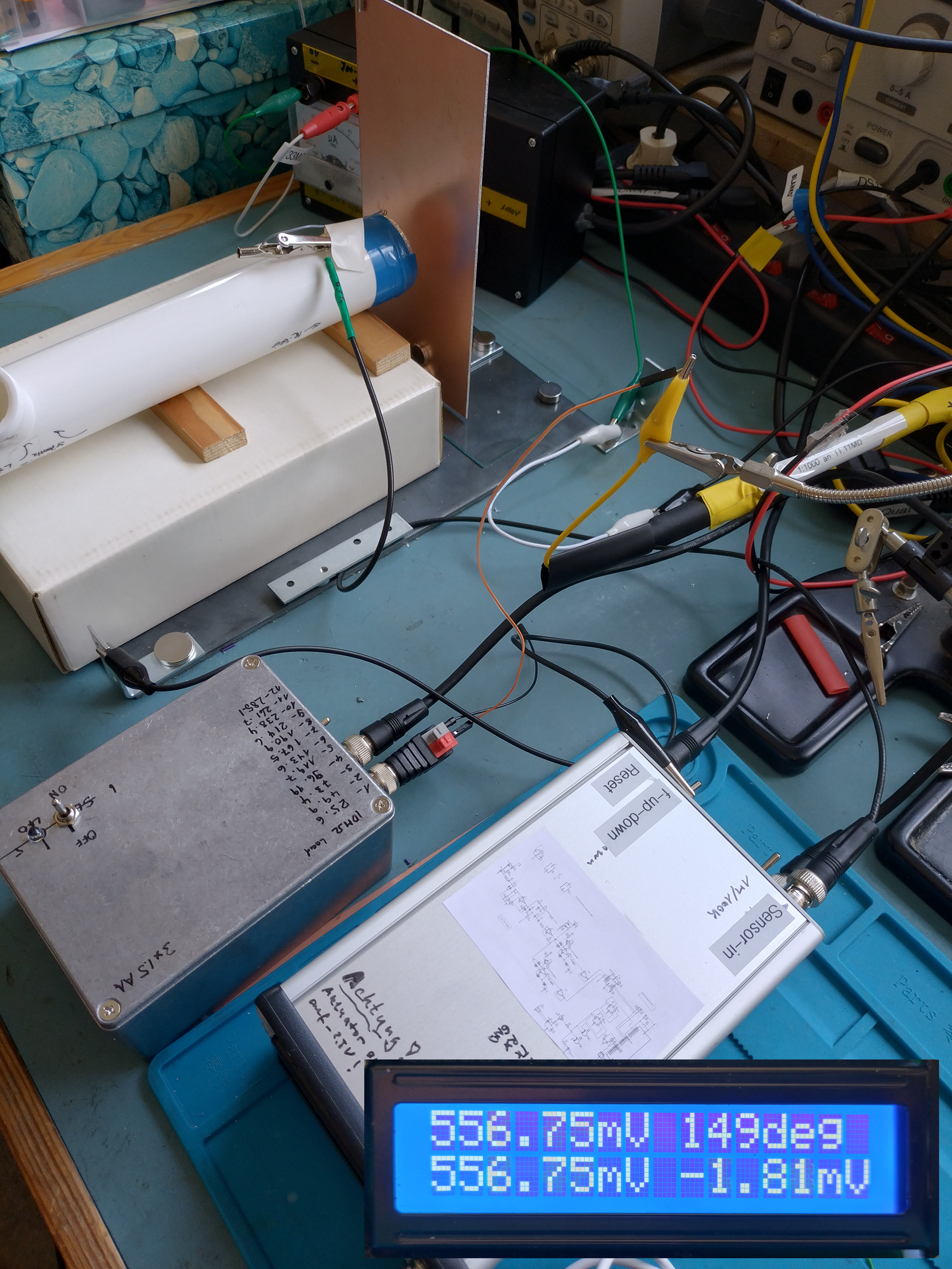 mesures sans contact du champ électrique (1)