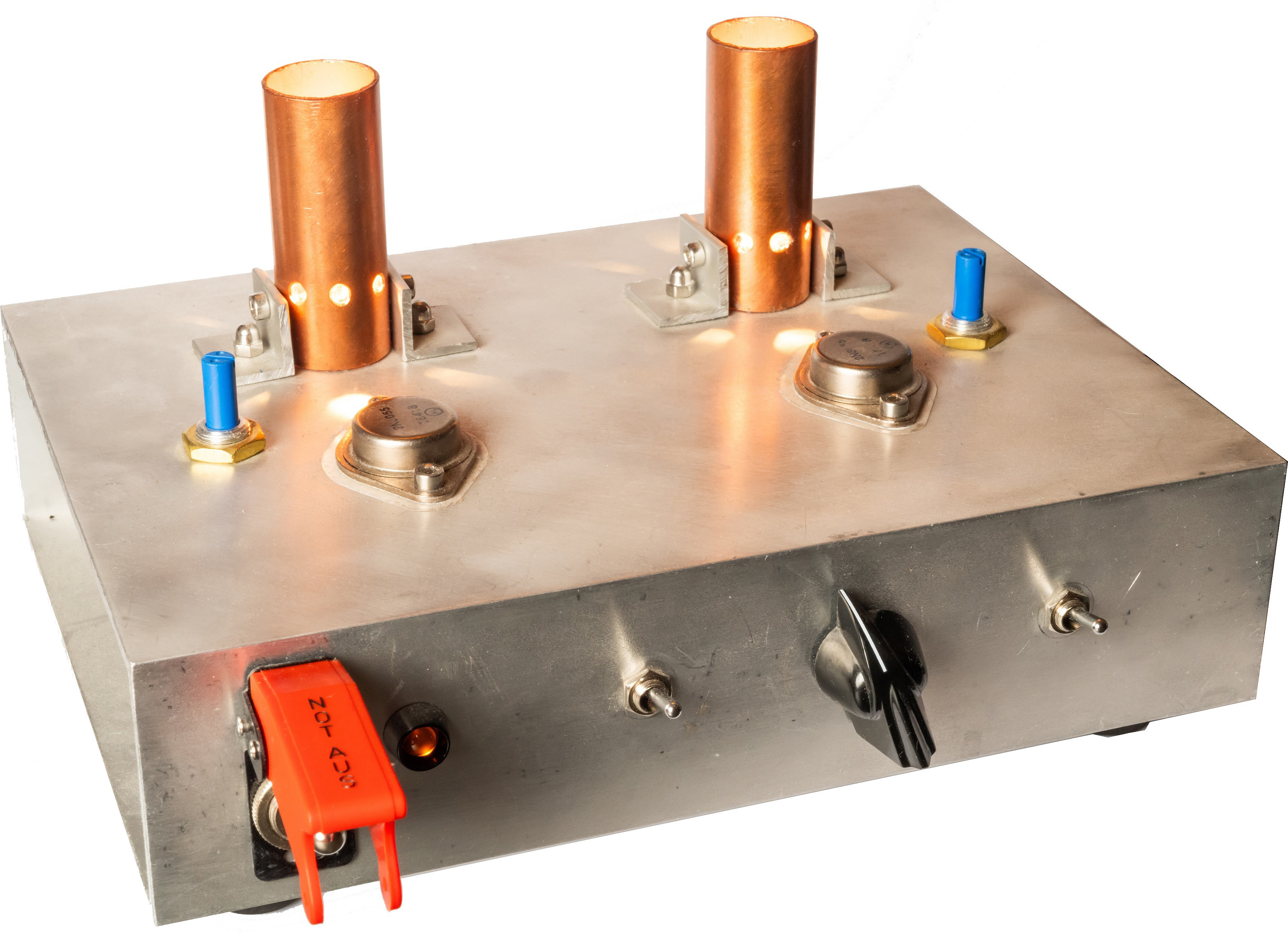 550-mW audio ‘Lamp-Amp’
