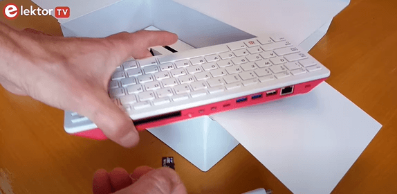 Unboxing the Raspberry Pi 400 Kit | Elektor Magazine