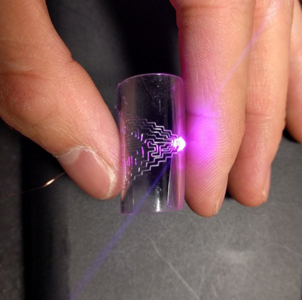 Metal ink printing for flexible electronics with selfhealing