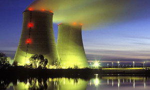Nuclear Power and Justice between Generations: A Moral Analysis of Fuel Cycles