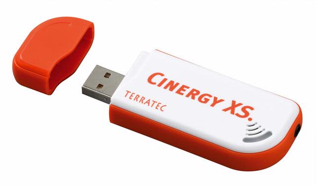 De Cinergy DT USB XS Diversity is uitgevoerd als een forse USB-stick.