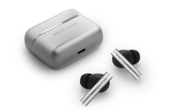 Bang & Olufsen Grace : nouveaux couteurs intra-auriculaires sans fil haut de gamme