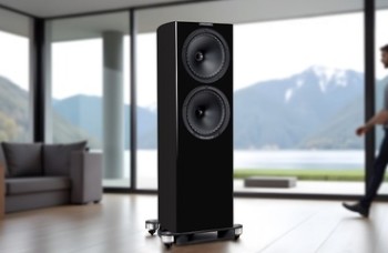 Fyne Audio F704SP: vloerstaande luidspreker met coaxiale driver, te zien op HEM