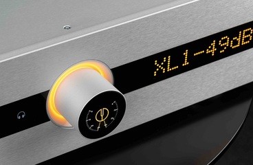 Canor Virtus A3 : amplificateur intgr dual mono avec tubes en tage d'entre