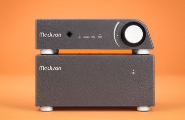 Wattson Madison Power S: externe voeding met DNA van CH Precision