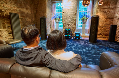 Hi-Visit feestelijke opening AudioExpert Castle: beleving