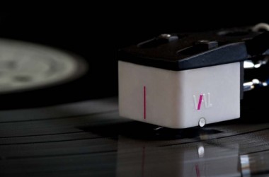 Vinyl Audio Laboratorium debuteert met elementenfamilie Magne-Focus