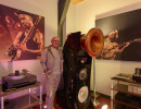 Stewart Couture voegt Swarovski toe aan projectiescherm